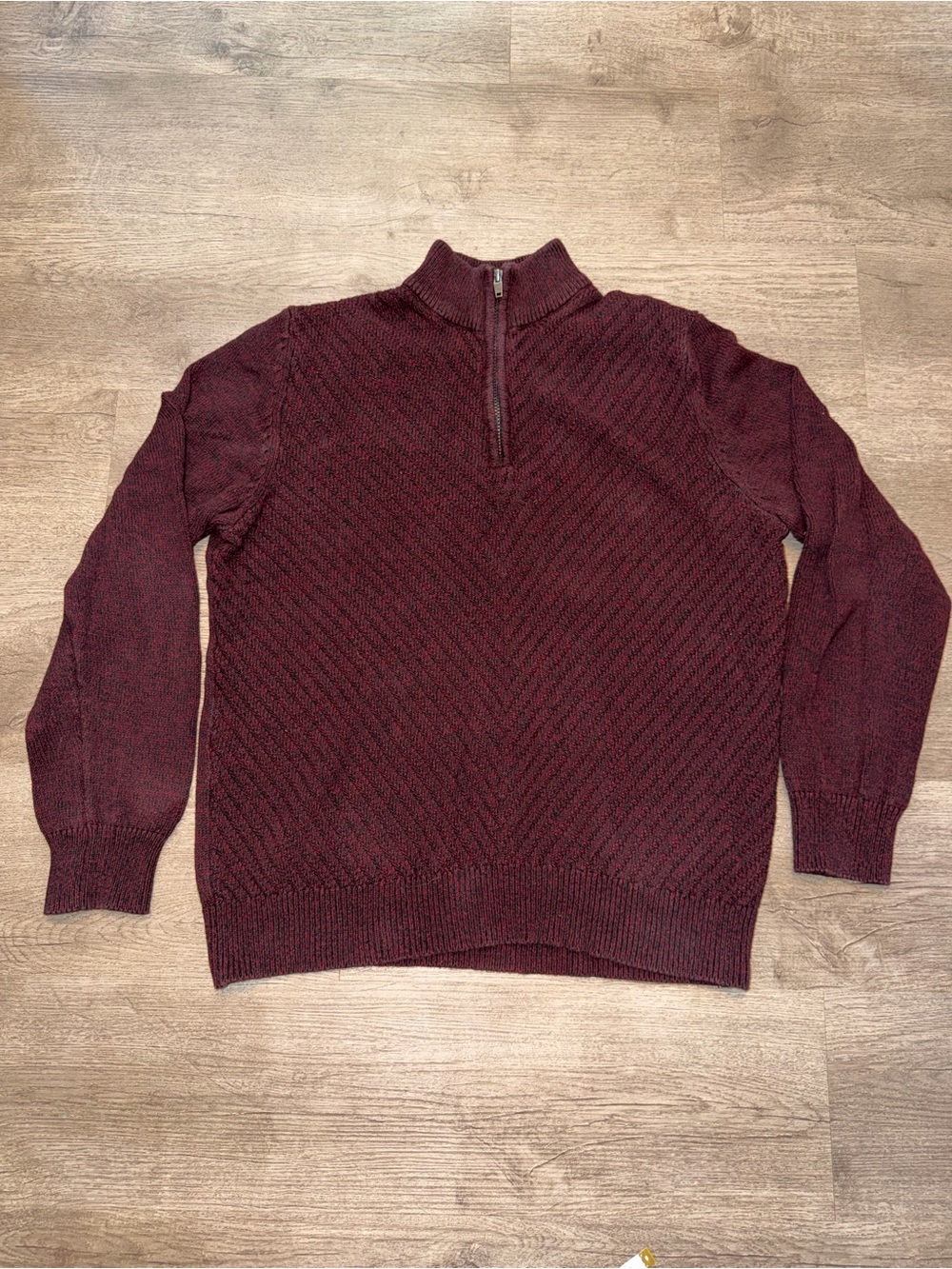 Calvin Klein Men's Quater-Zip Textured Sweater - Burgundy